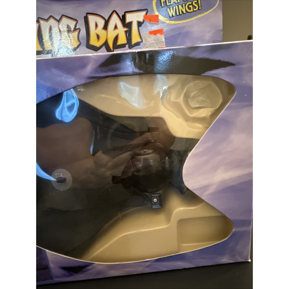 2002 Gemmy Halloween Flying Bat Decor Spooky Vintage - Picture 3 of 10